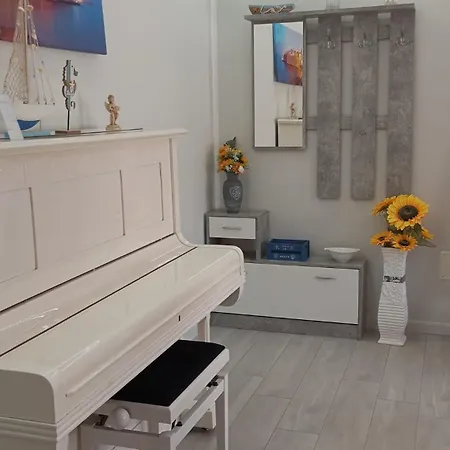 Dimora Valentino דירה פולינאנו א מארה